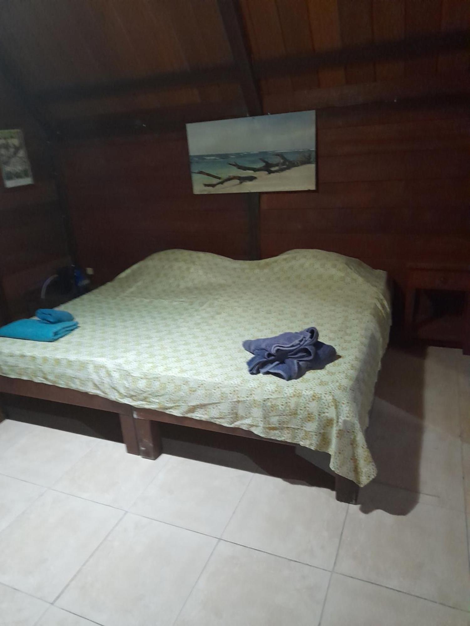Charming Yellow Houses Loft-Style Apartment Bocas del Toro Extérieur photo